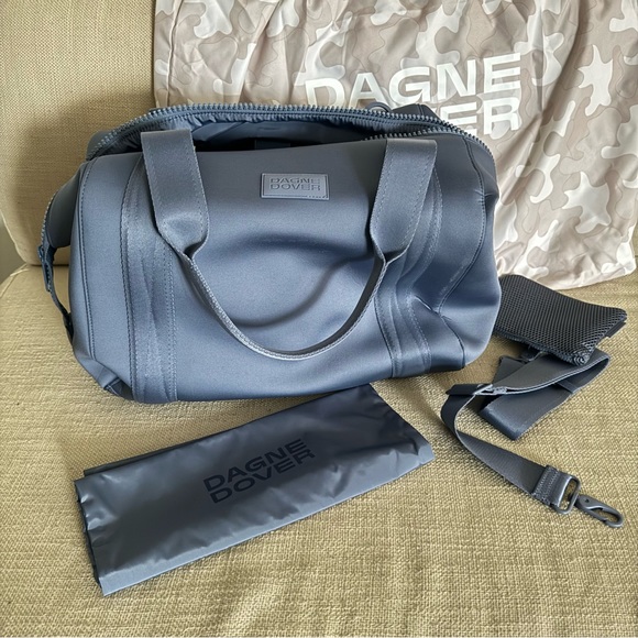 Dagne Dover Large Neoprene Carryall Duffle Bag NWT Ash Blue - Picture 11 of 11
